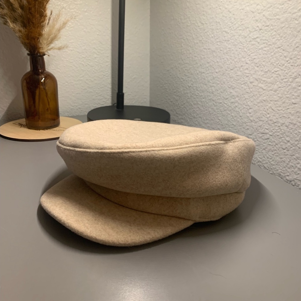 Beige Newsboy Flat Cap